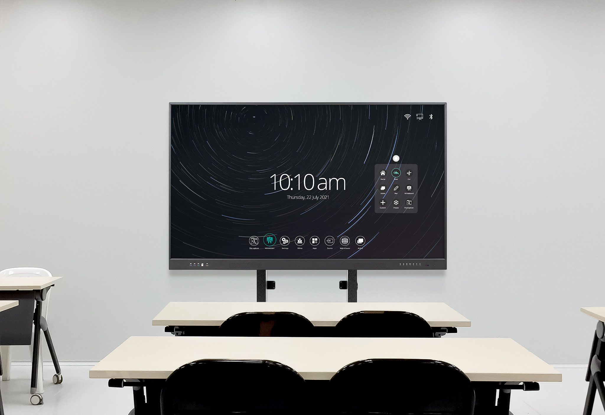 Helpo Wall Mounted Fixed Height Stand